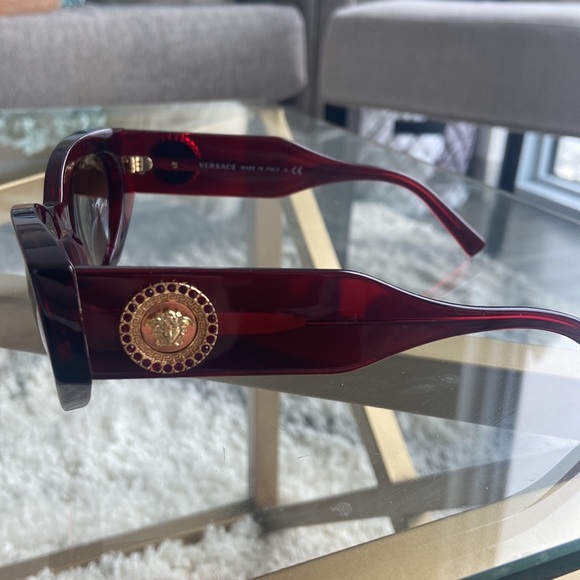 Versace Sunglasses - Picture 2 of 7